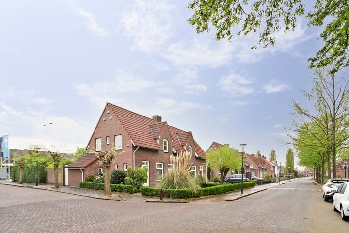 Foto 27 van Deken Cauthalsstraat 1