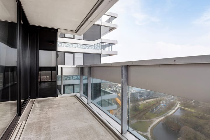 Foto 16 van Anna van Buerenplein 239