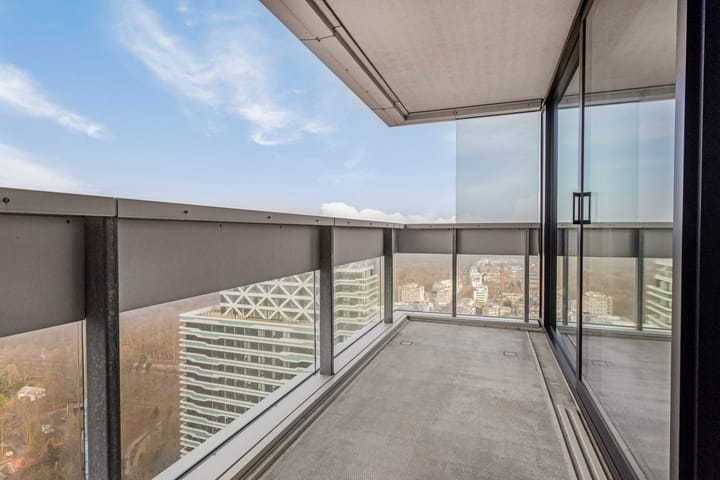 Foto 17 van Anna van Buerenplein 239