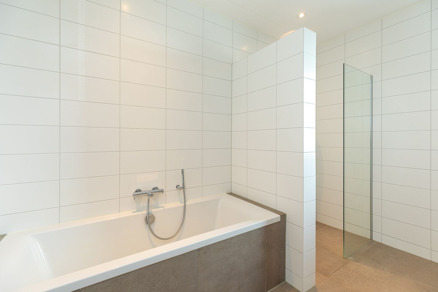 Photo 25 of Golfslag 34