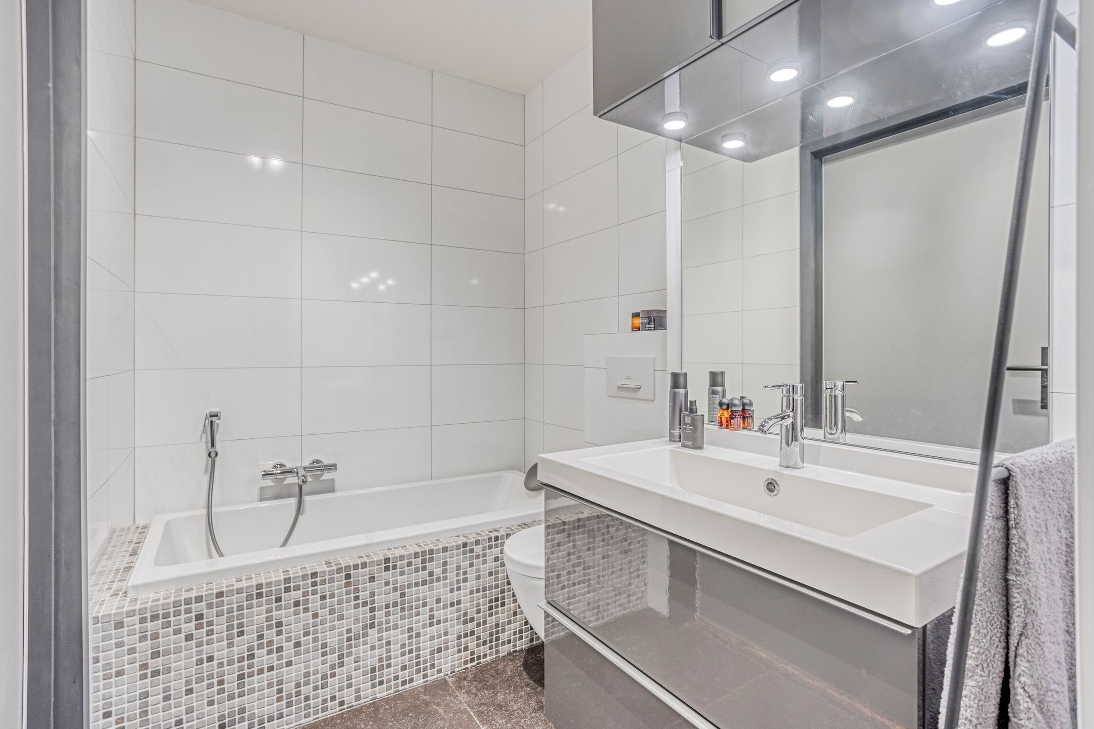 Foto 30 van van Erpstraat 56