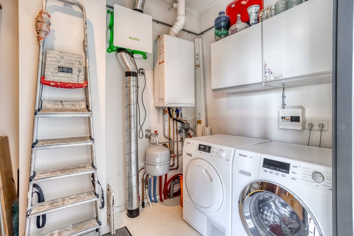 Foto 39 van van Erpstraat 56