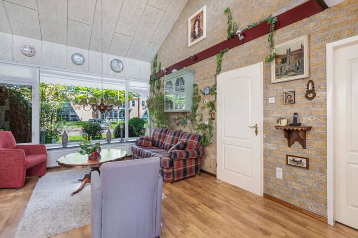 Photo 8 of Hemdijk 55