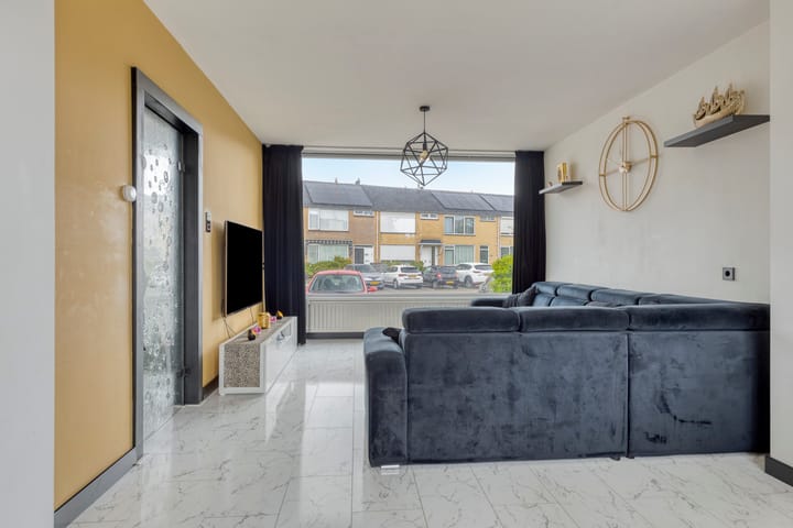 Foto 12 van Van IJsendijkstraat 269