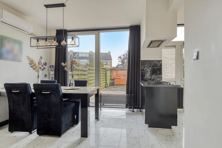 Foto 10 van Van IJsendijkstraat 269