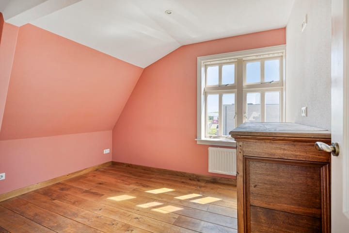 Foto 23 van Dampoortweg 3