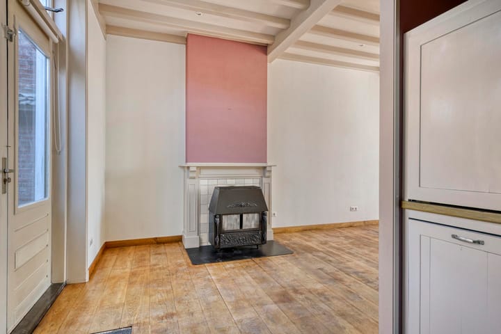 Foto 9 van Dampoortweg 3