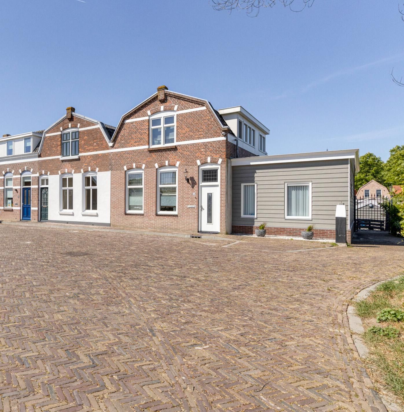 Foto 36 van Dampoortweg 3