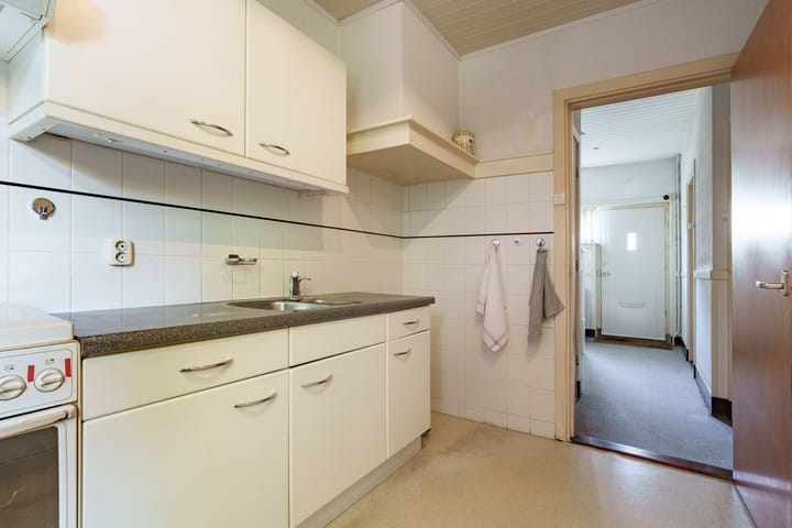 Foto 12 van Veluviaweg 13