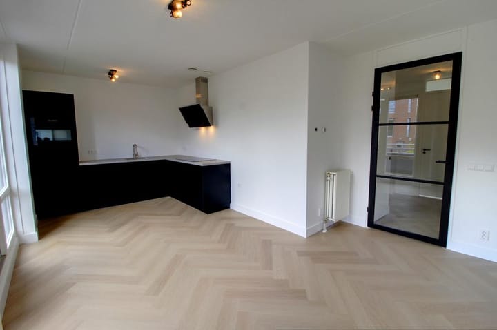 Photo 5 of Haegerhofplein 18