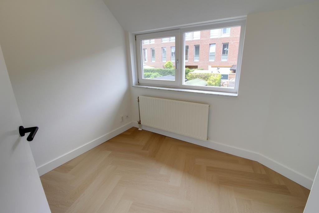 Foto 11 van Haegerhofplein 18