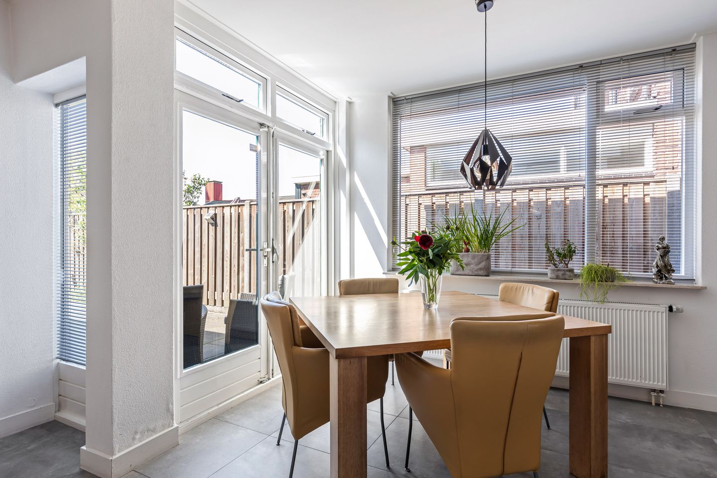 Photo 5 of Nicolaasstraat 22