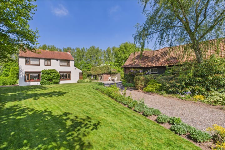 Foto 28 van Varempéstraat 5