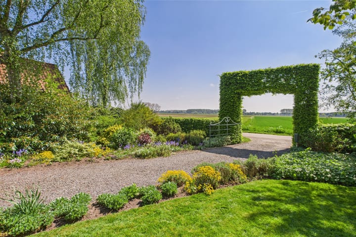 Foto 29 van Varempéstraat 5