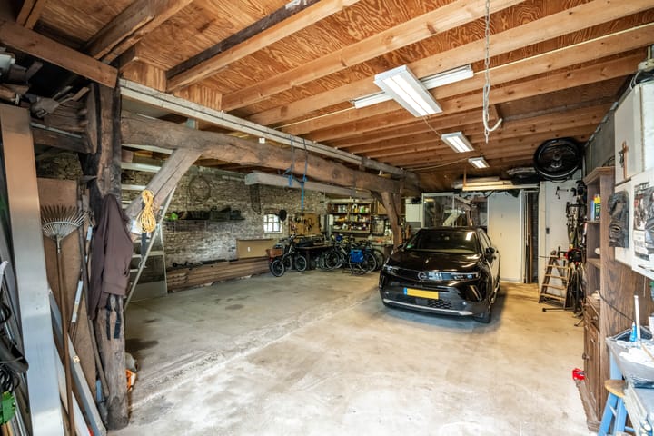 Photo 26 of Spaanderstraat 126