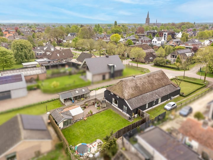 Photo 35 of Spaanderstraat 126