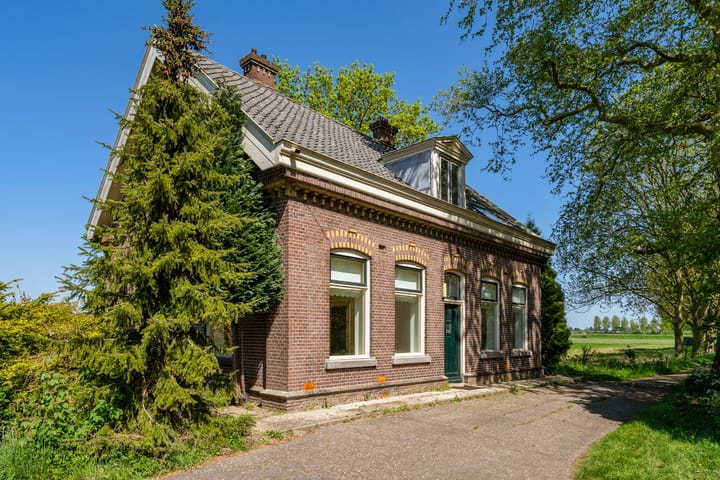 Winkeldijk 16