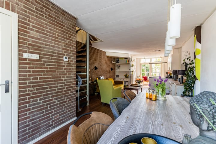 Foto 9 van Veenenburgerlaan 11