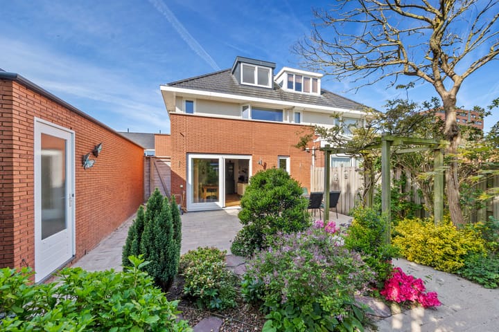 Foto 11 van Waterleliekade 41