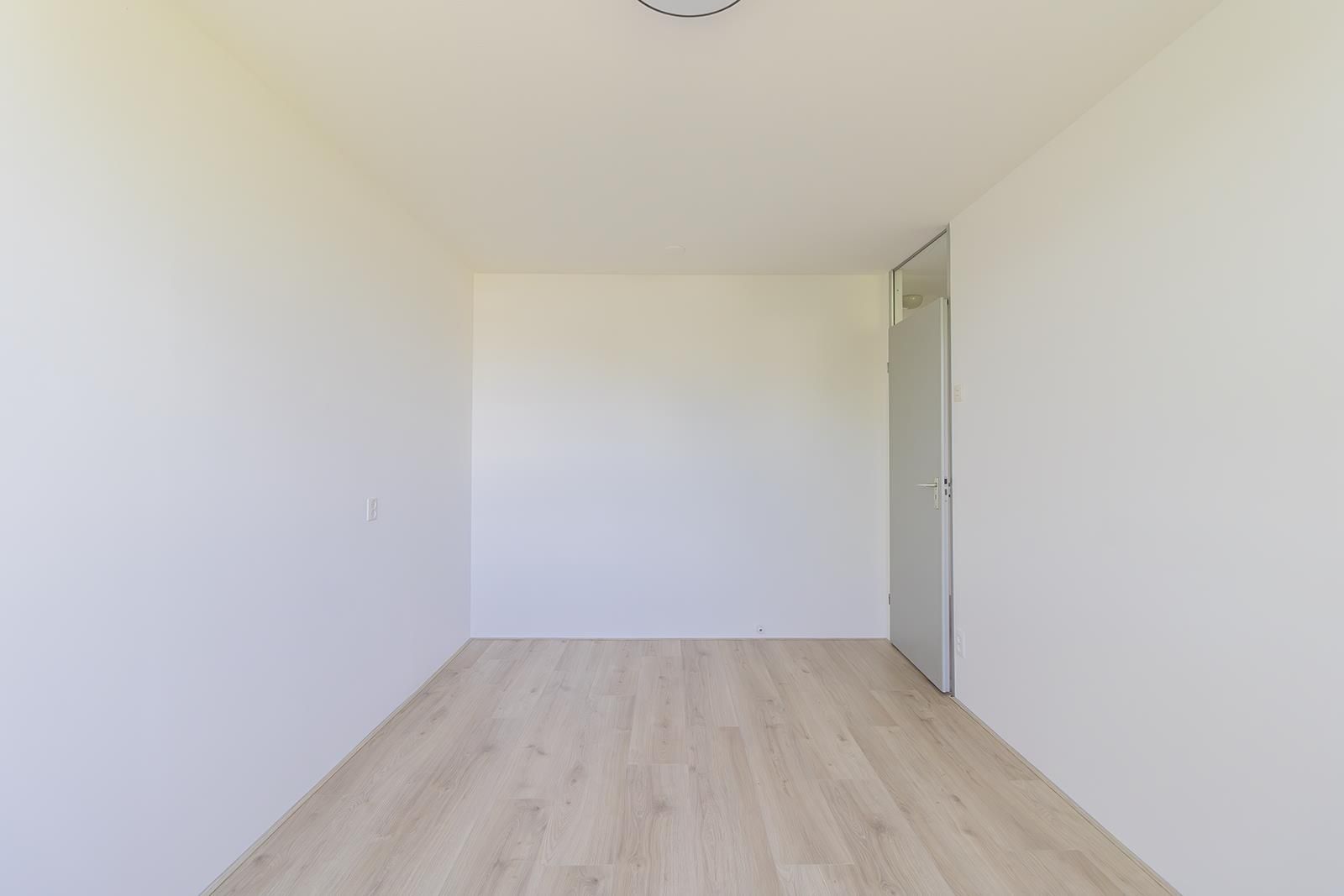 Foto 12 van Brunel 42