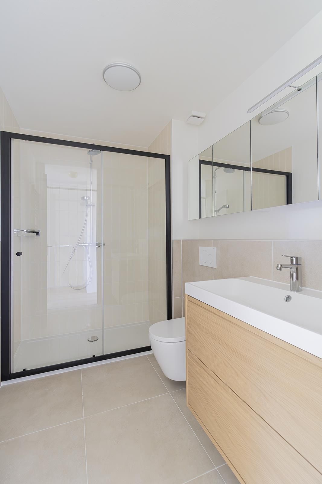 Foto 14 van Brunel 42