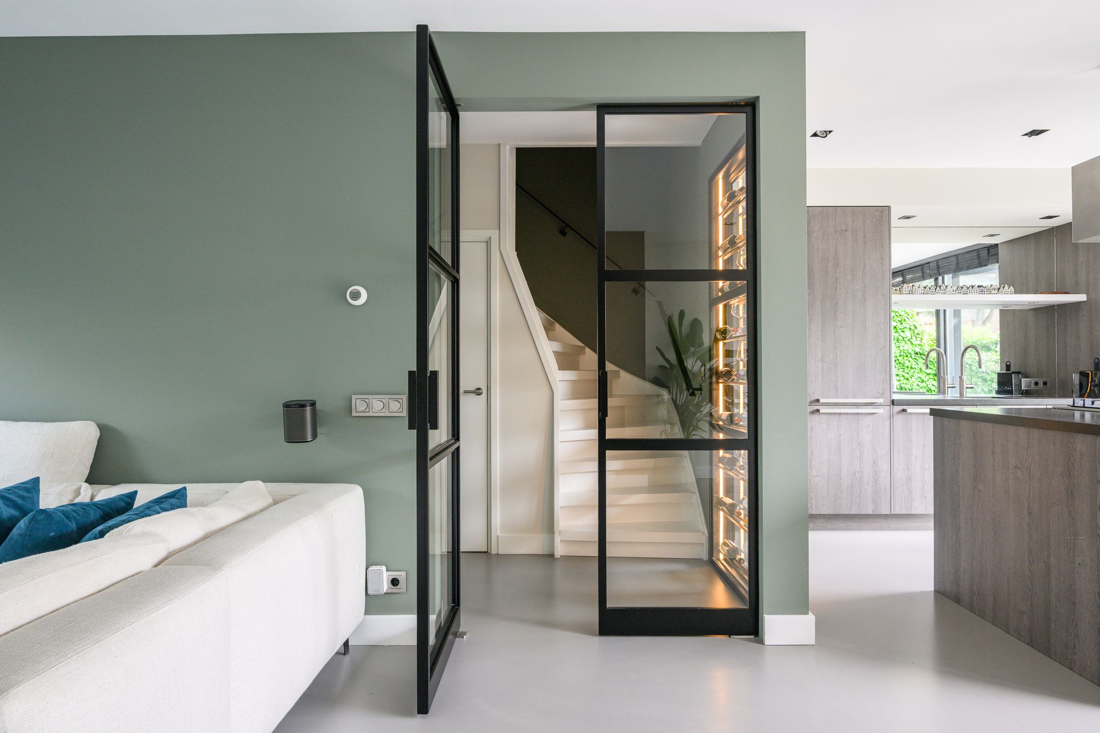 Photo 3 of Koningin Wilhelminalaan 30