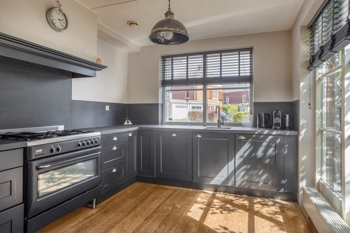 Photo 12 of Visserstuin 42