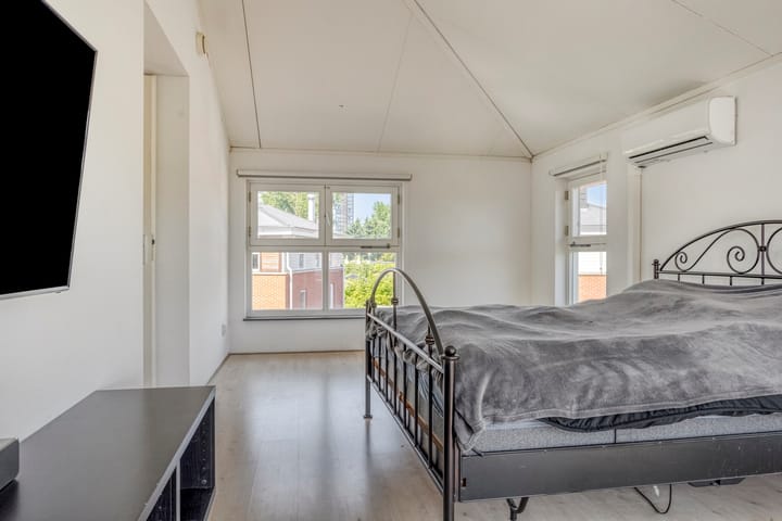 Photo 29 of Visserstuin 42