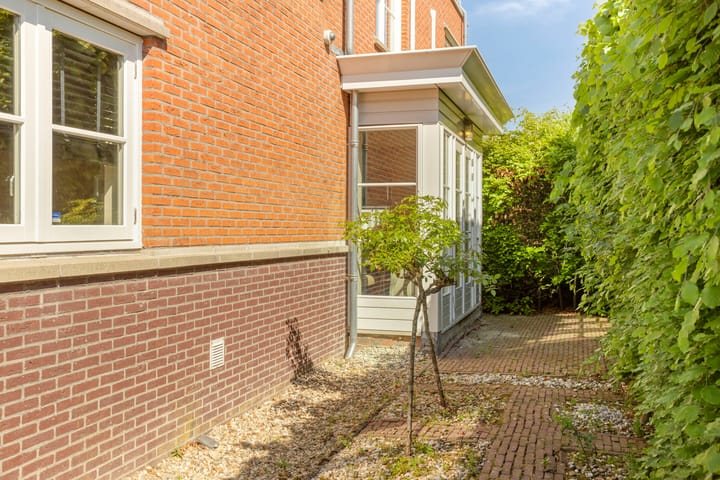 Photo 36 of Visserstuin 42