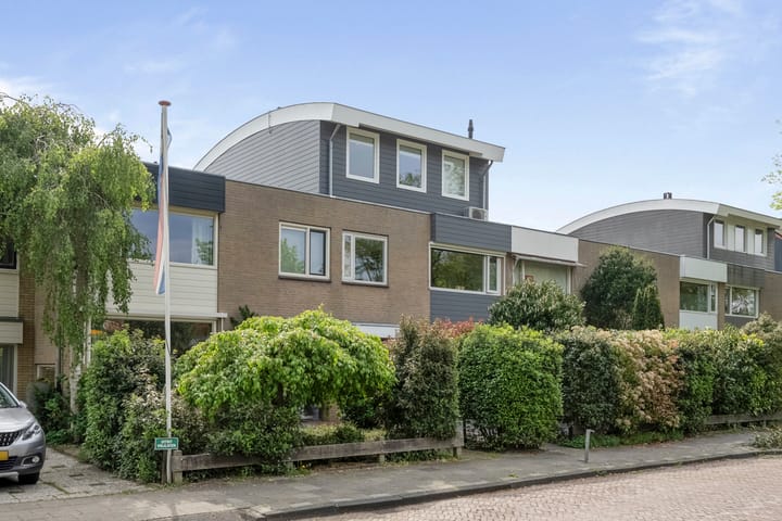 Van der Waalslaan 34