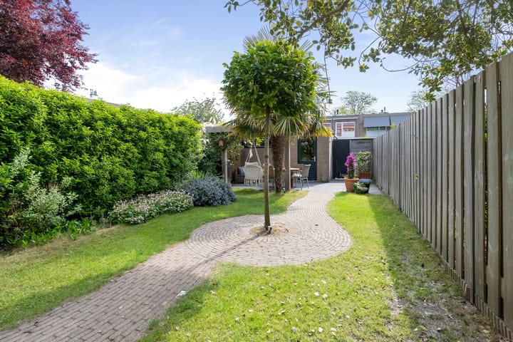 Foto 17 van Van der Waalslaan 34