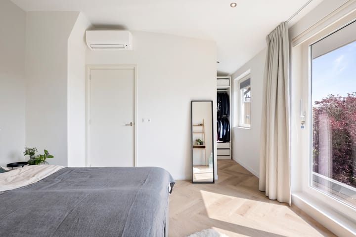 Foto 46 van Van der Waalslaan 34