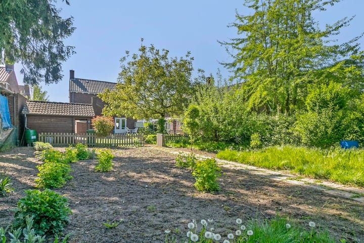 Foto 34 van Bakelgeertstraat 4