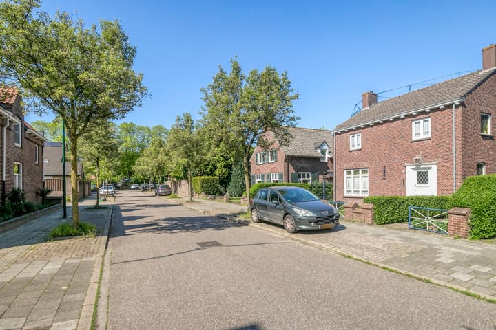 Foto 39 van Bakelgeertstraat 4