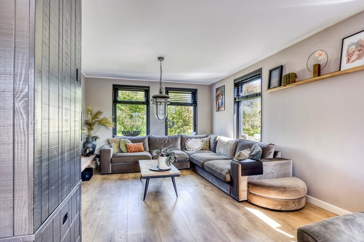 Foto 19 van Eelke Meinertswei 34