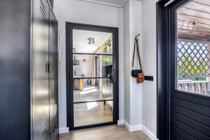 Foto 31 van Eelke Meinertswei 34