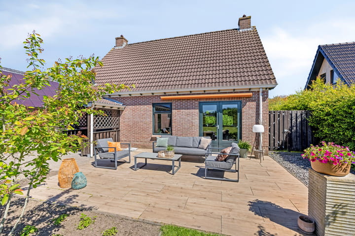 Foto 49 van Eelke Meinertswei 34