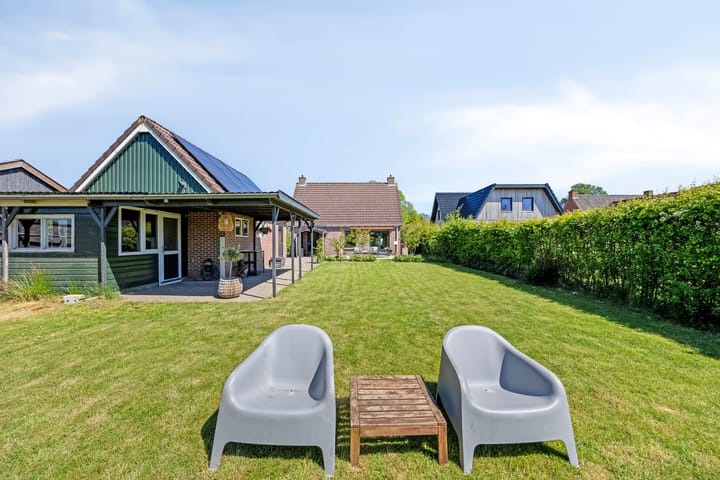 Foto 56 van Eelke Meinertswei 34