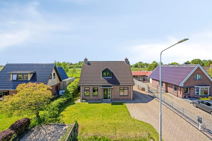 Foto 65 van Eelke Meinertswei 34