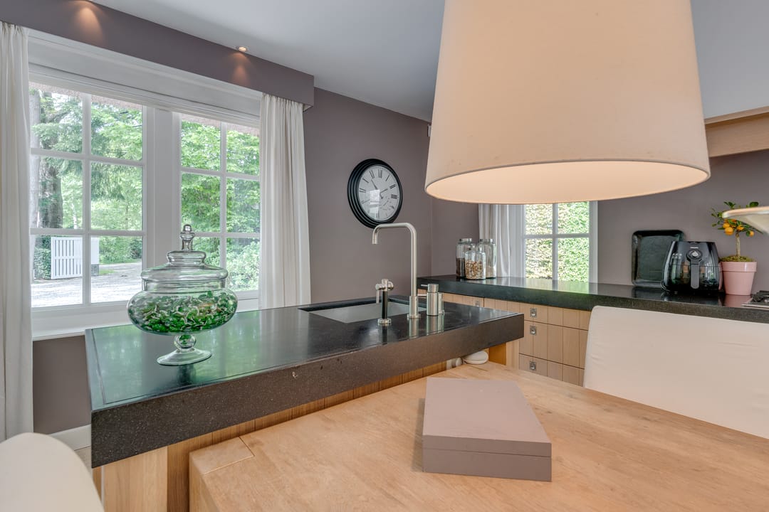 Foto 17 van Van der Helstlaan 4