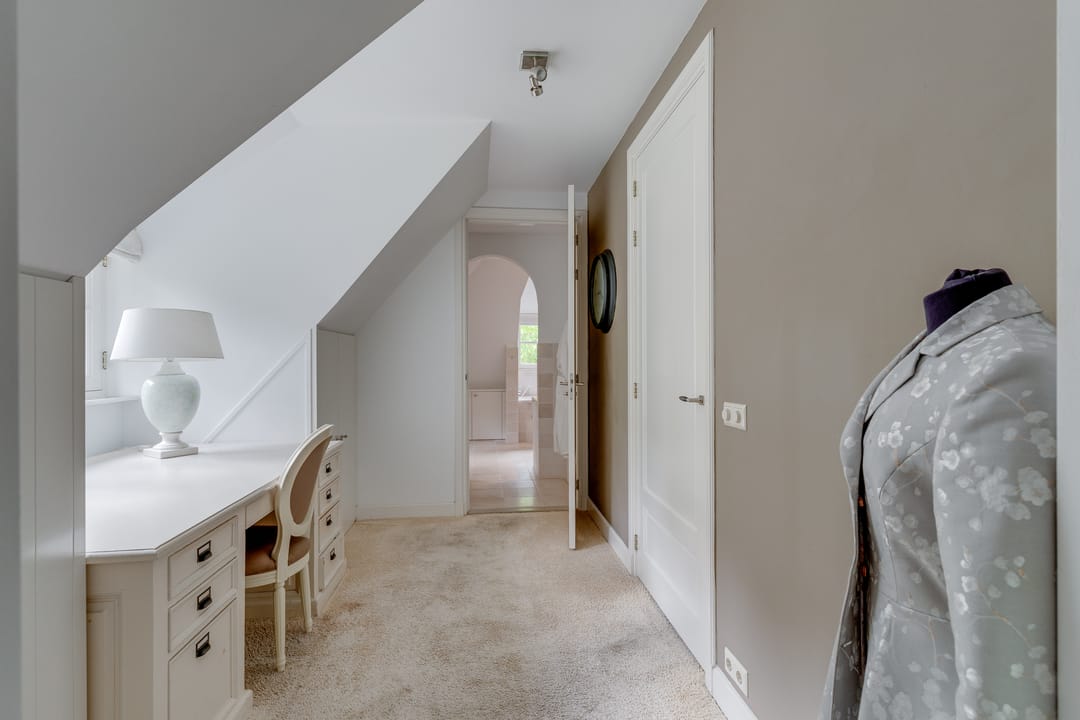 Foto 32 van Van der Helstlaan 4