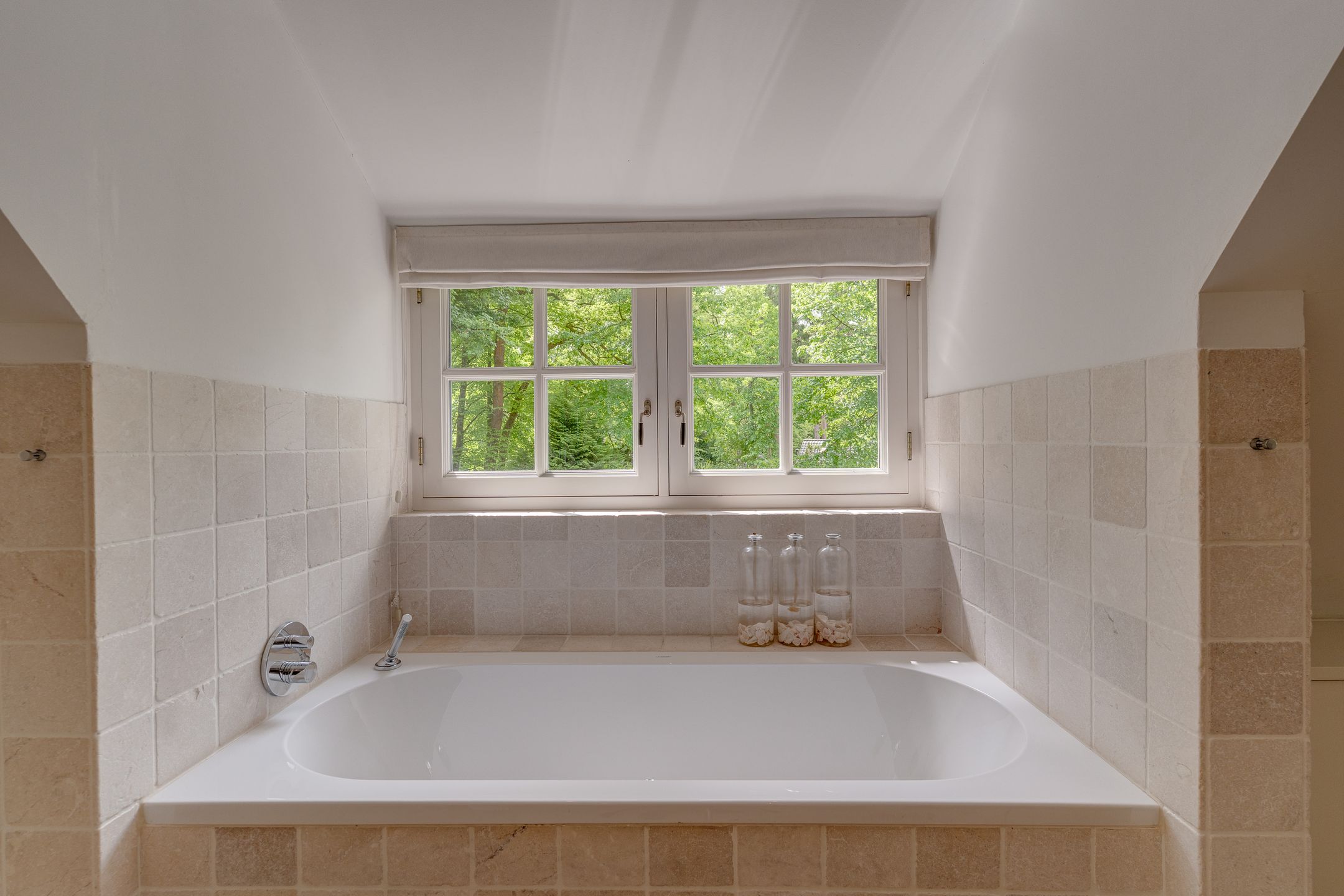 Foto 36 van Van der Helstlaan 4