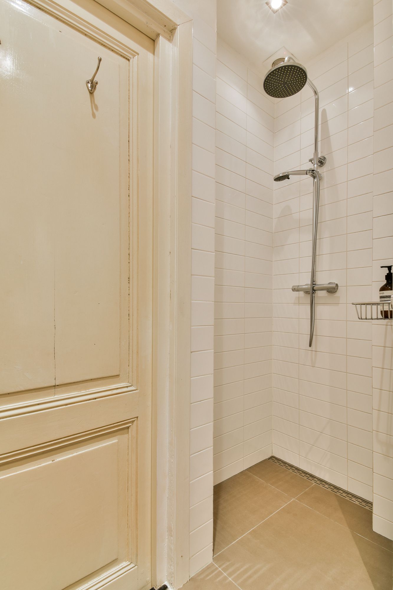 Foto 15 van Cornelis Drebbelstraat 8-H