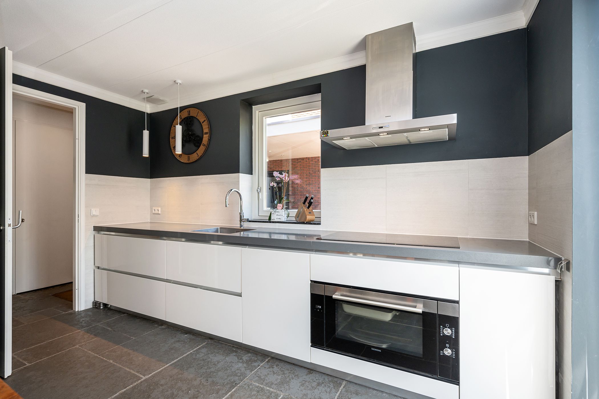 Photo 9 of Brikzeil 36