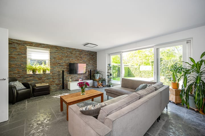 Foto 15 van Brikzeil 36