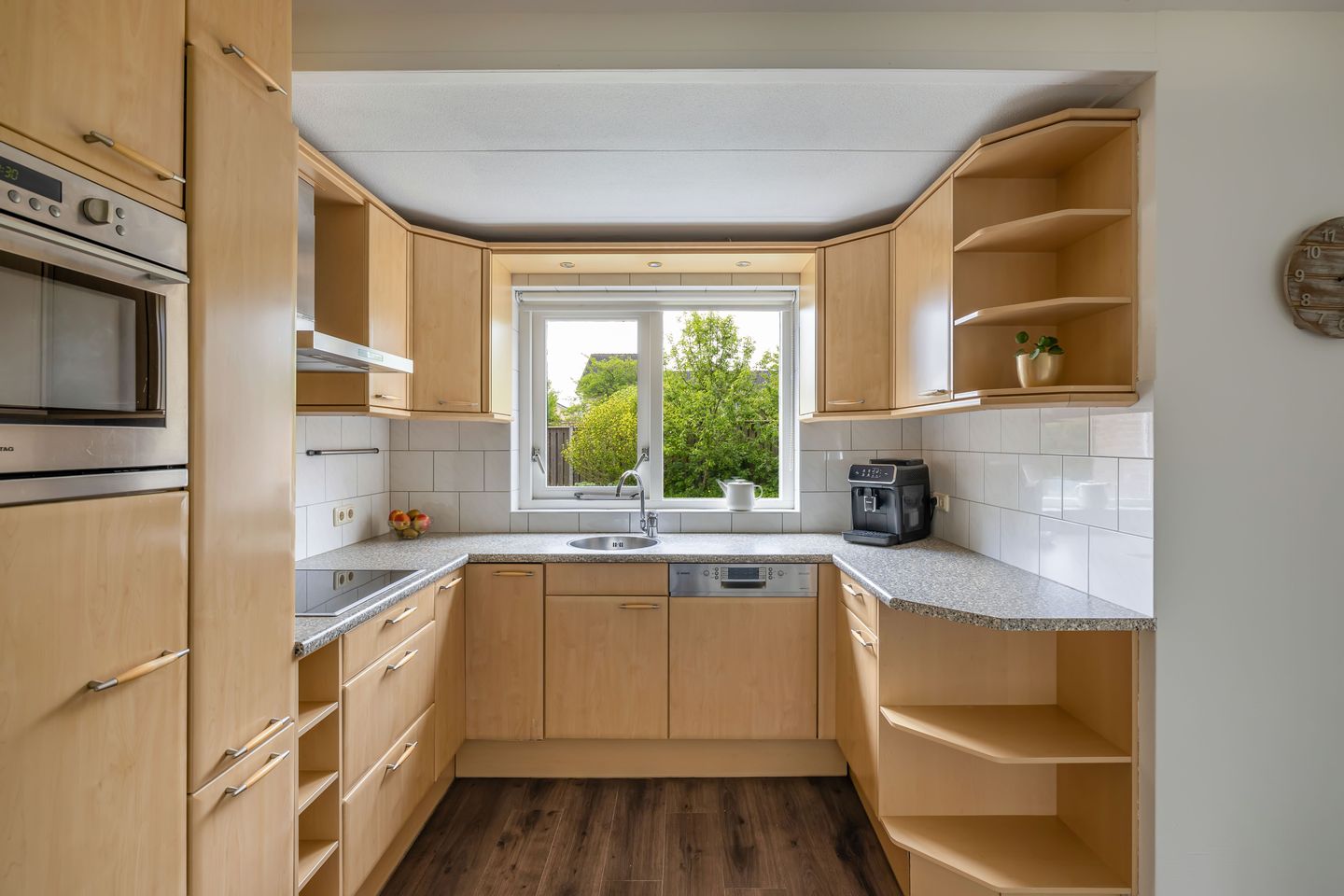 Foto 29 van Voorne 8