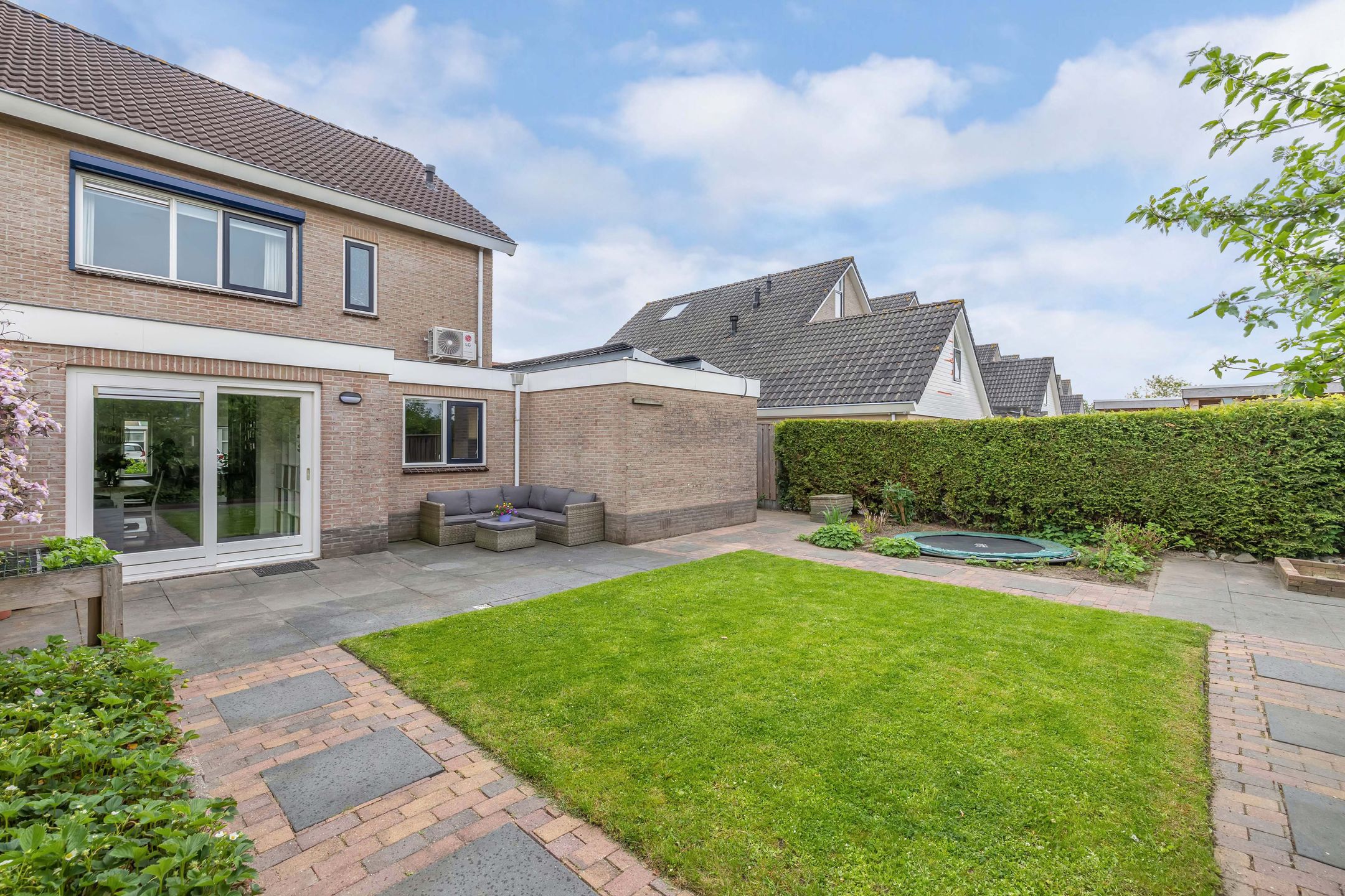 Foto 36 van Voorne 8