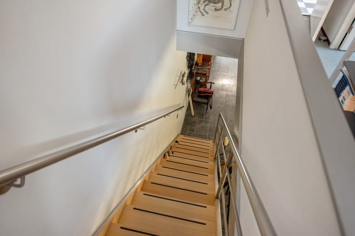 Photo 34 of Oostvoornestraat 6