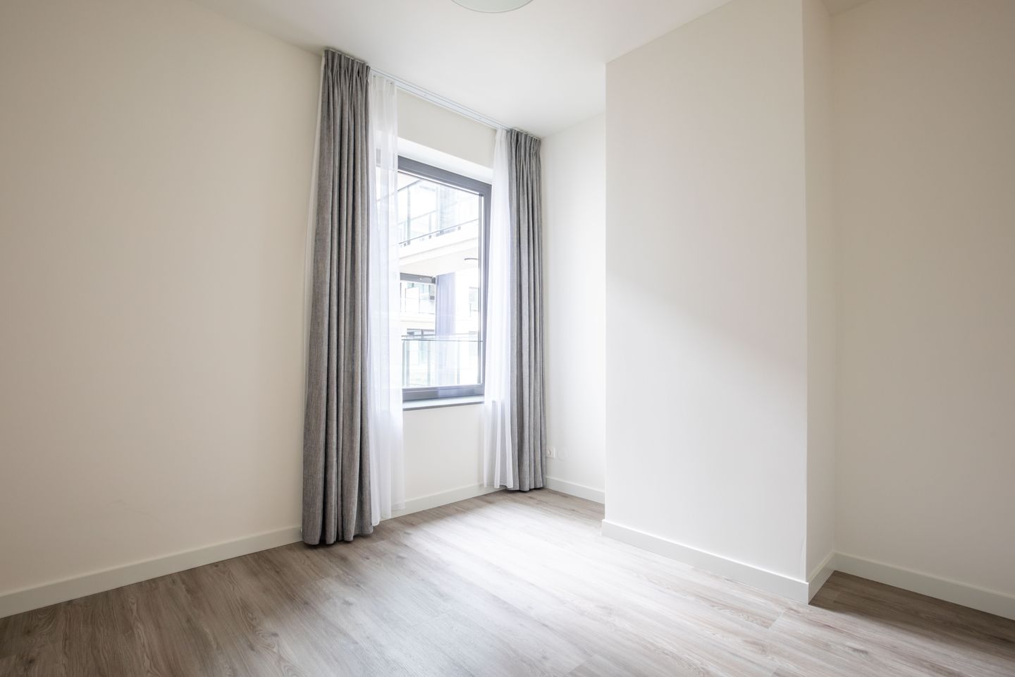 Foto 14 van Burgemeester Rijnderslaan 430