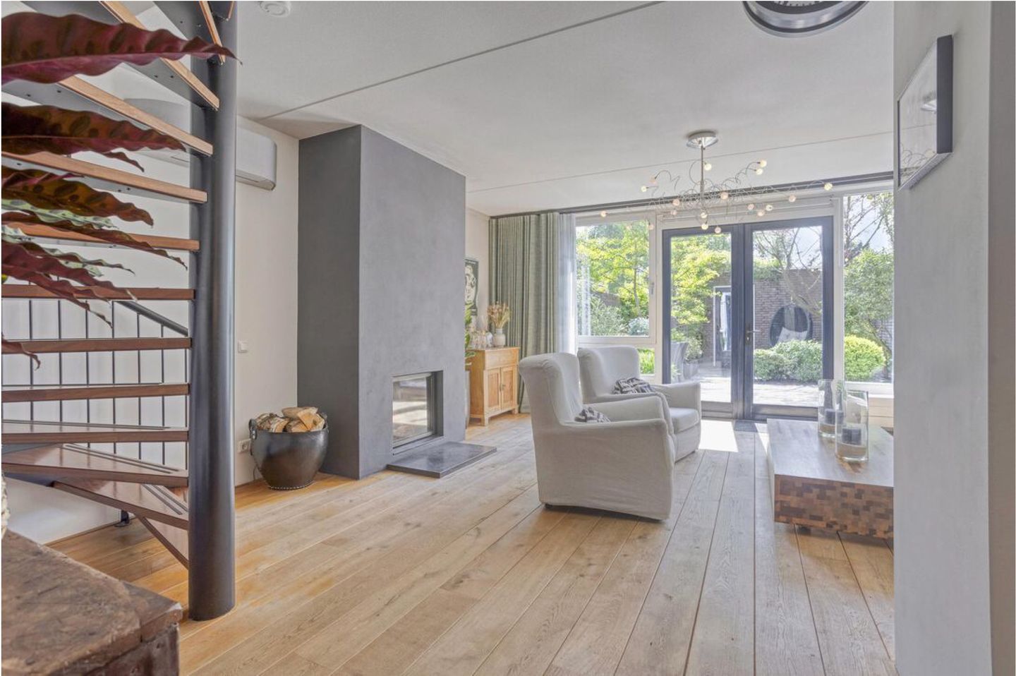 Foto 5 van van Erpstraat 56